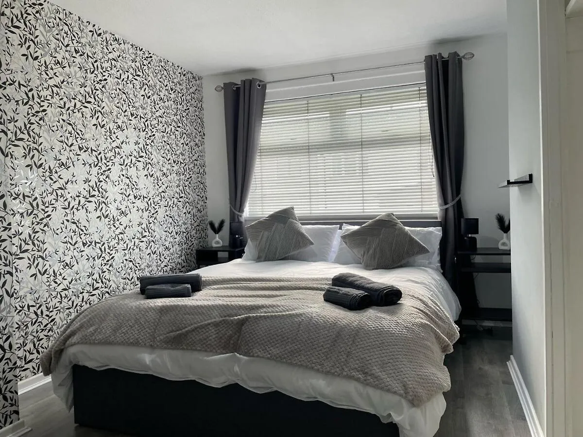 Central 3Br Apartment Spacious, Modern, Cozy Belfast 0*,  Reino Unido