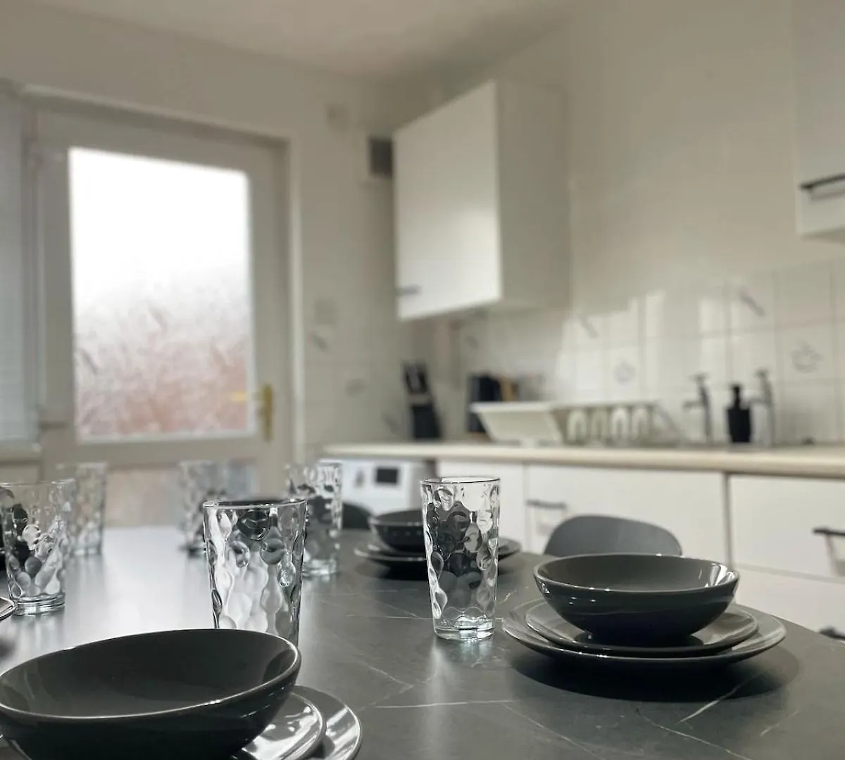 Central 3Br Apartment Spacious, Modern, Cozy 贝尔法斯特 0*,  英国